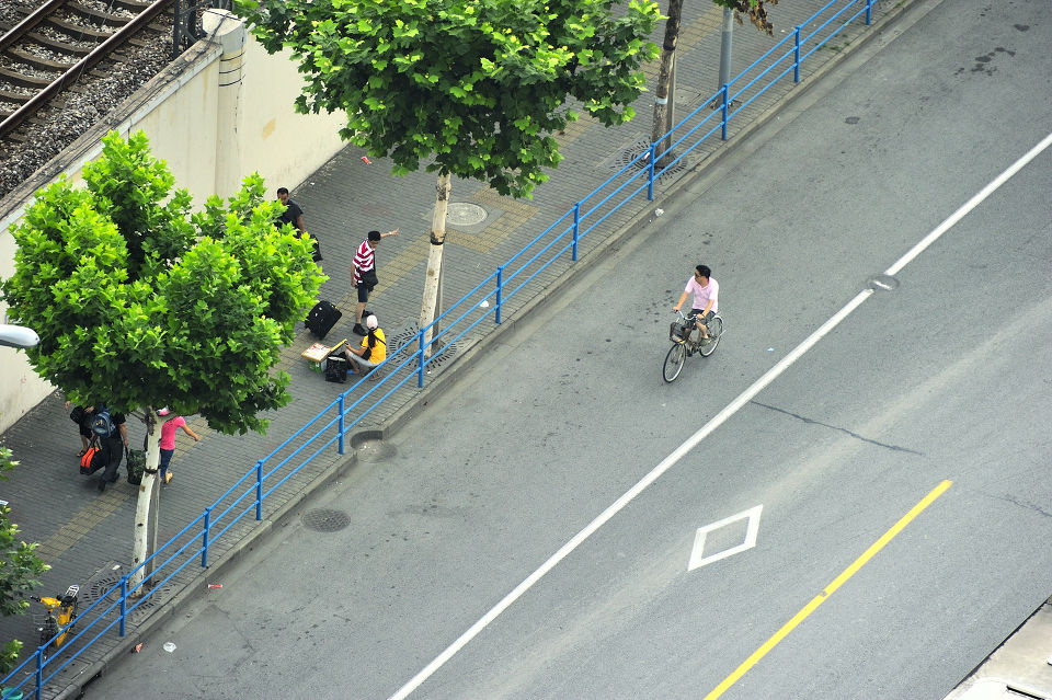 问路,从杭州临安到杭州中国美院自考部怎么走