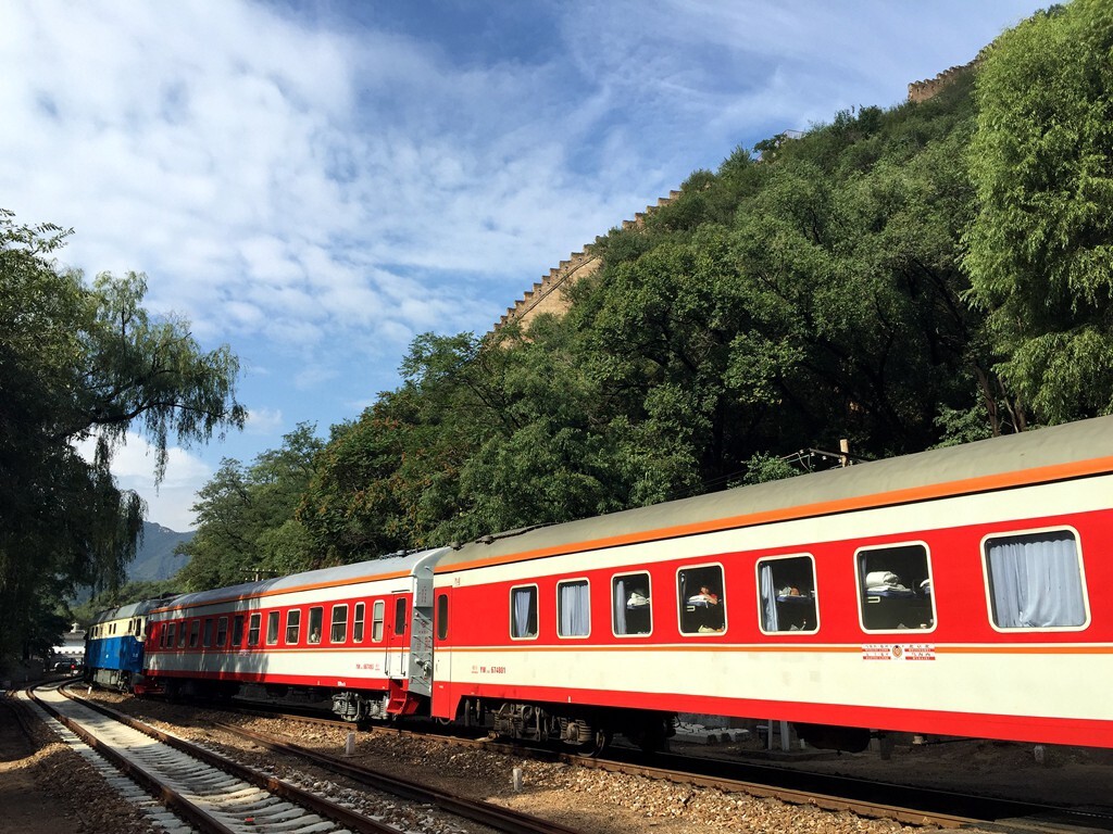 北京铁路局:京包线部分列车停运 可全额退票