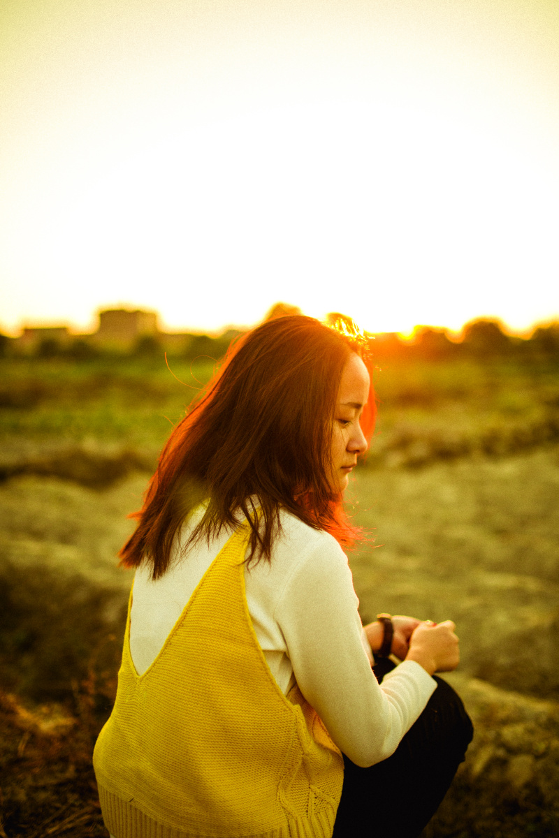 走在田野上 - 人像, 佳能, 深圳, 情绪, 秋天 - Que
