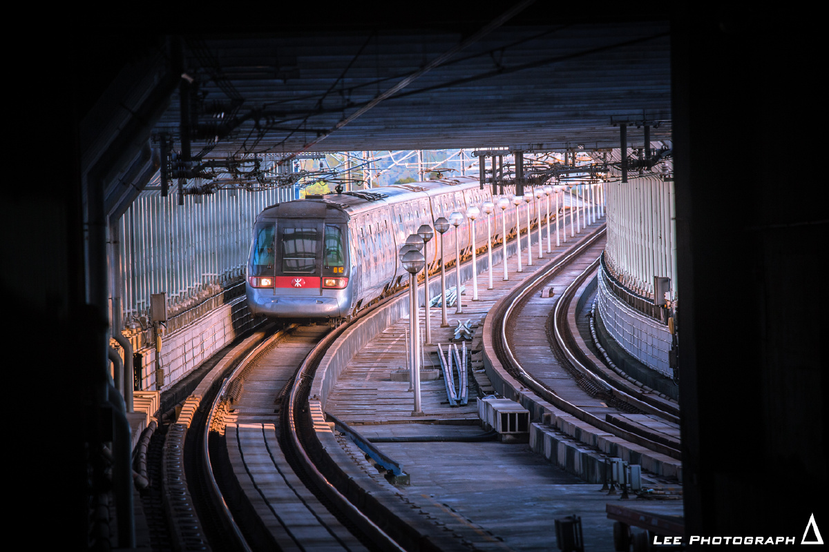 港铁 东涌线 青衣站。 - 香港, 地铁, 铁路 - 坐着绿皮去旅行 - 图虫摄影网