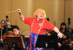 20081225圣诞音乐会----小丑指挥家