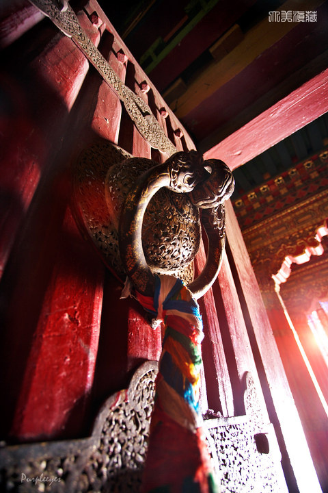 布宫-门环