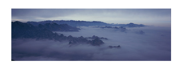华山远山