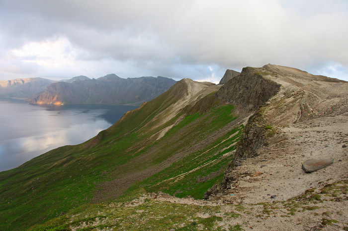 绵延 - 大美长白山 - 竹杖芒鞋