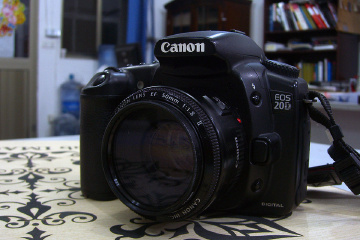 Canon EOS20D + Canon EF50mm F/1.8Ⅱ