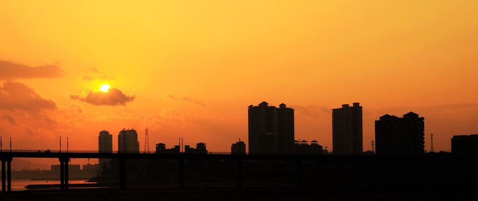 夕阳西下 - 摄影之友"最美城市角落"月赛征稿 - 图虫