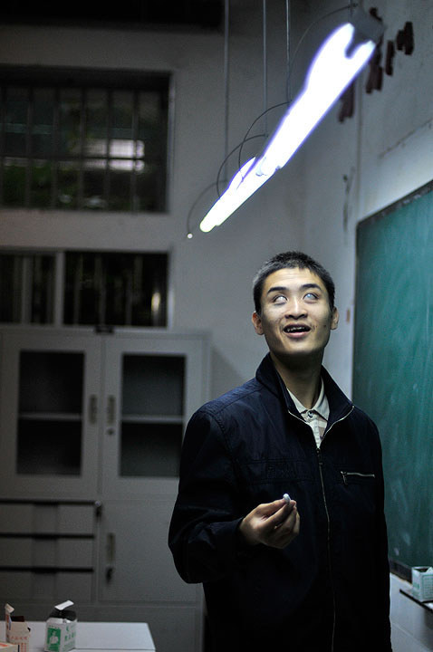 与女青年摄影协会走进盲聋哑学校--盲生班 - 游