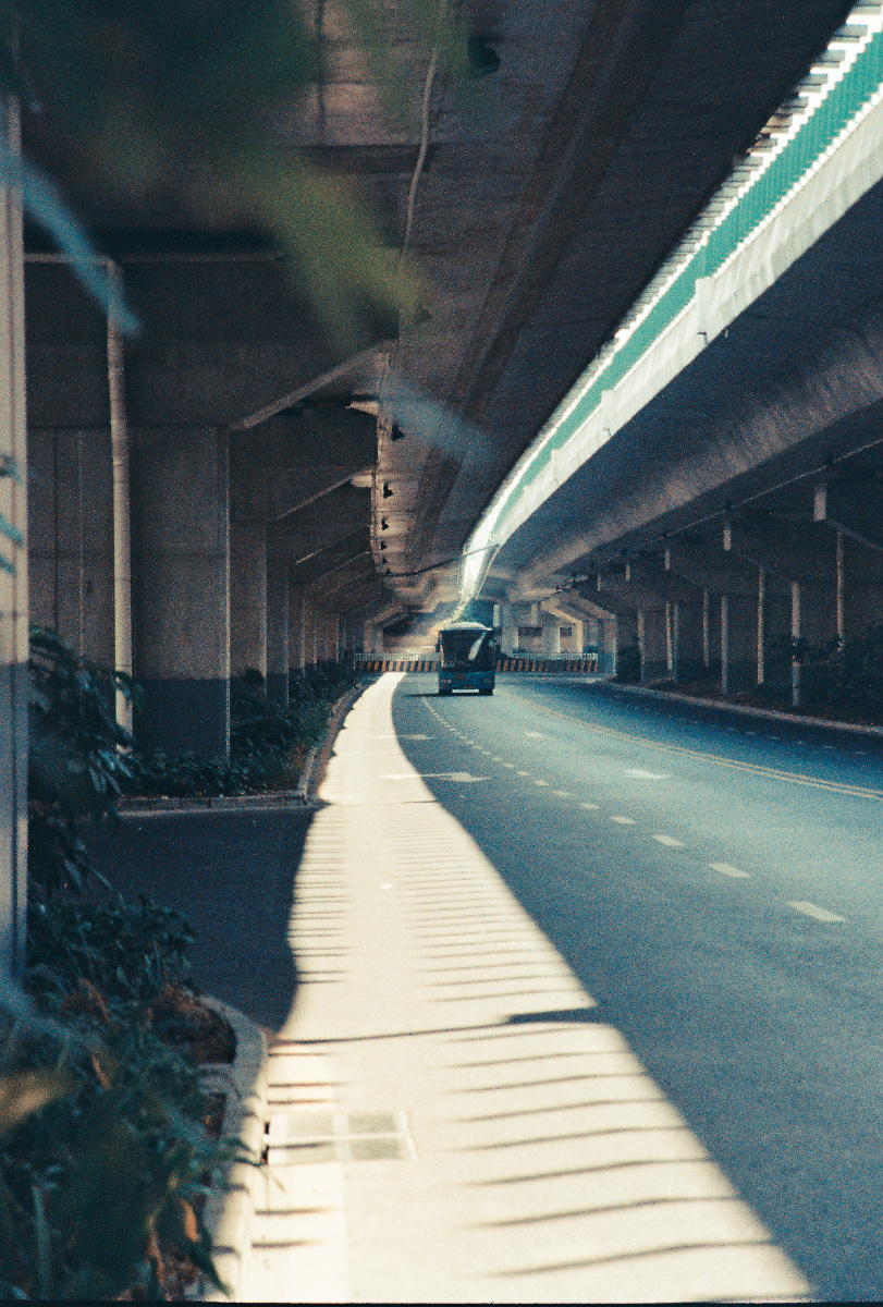 觊觎很久的高架桥 - laughshow