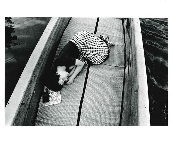 "荒木经惟:感伤之旅/堕乐园 1971—2012"摄影展