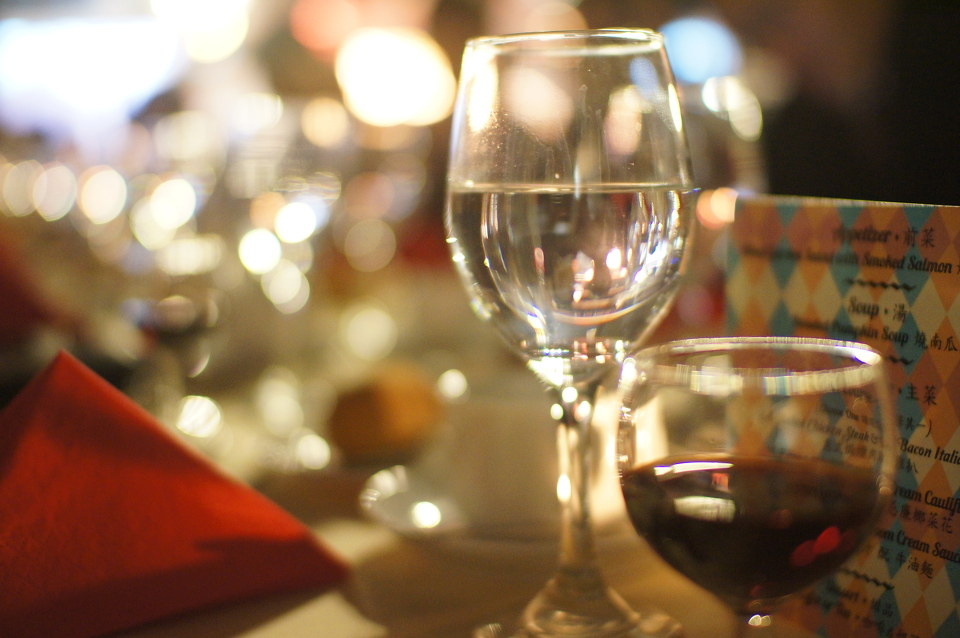 高桌晚宴 - Aenon - 图虫摄影网