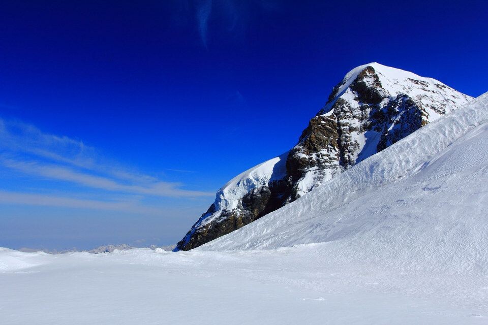 雪山一角