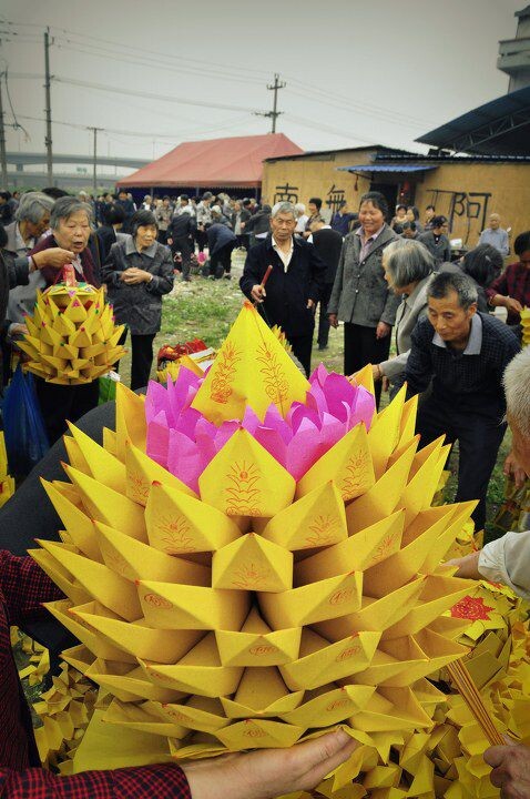 莲花塔元宝折纸图解_荷花折纸图解教程_植物折纸