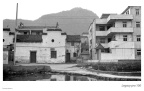 乡下老家门外