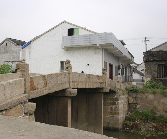 <em>摸摸你的头</em> - 图虫摄影网