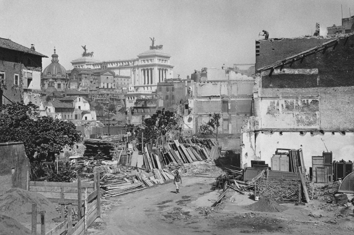 我们卑躬屈膝, 那我就让你们看见野蛮的骄傲。