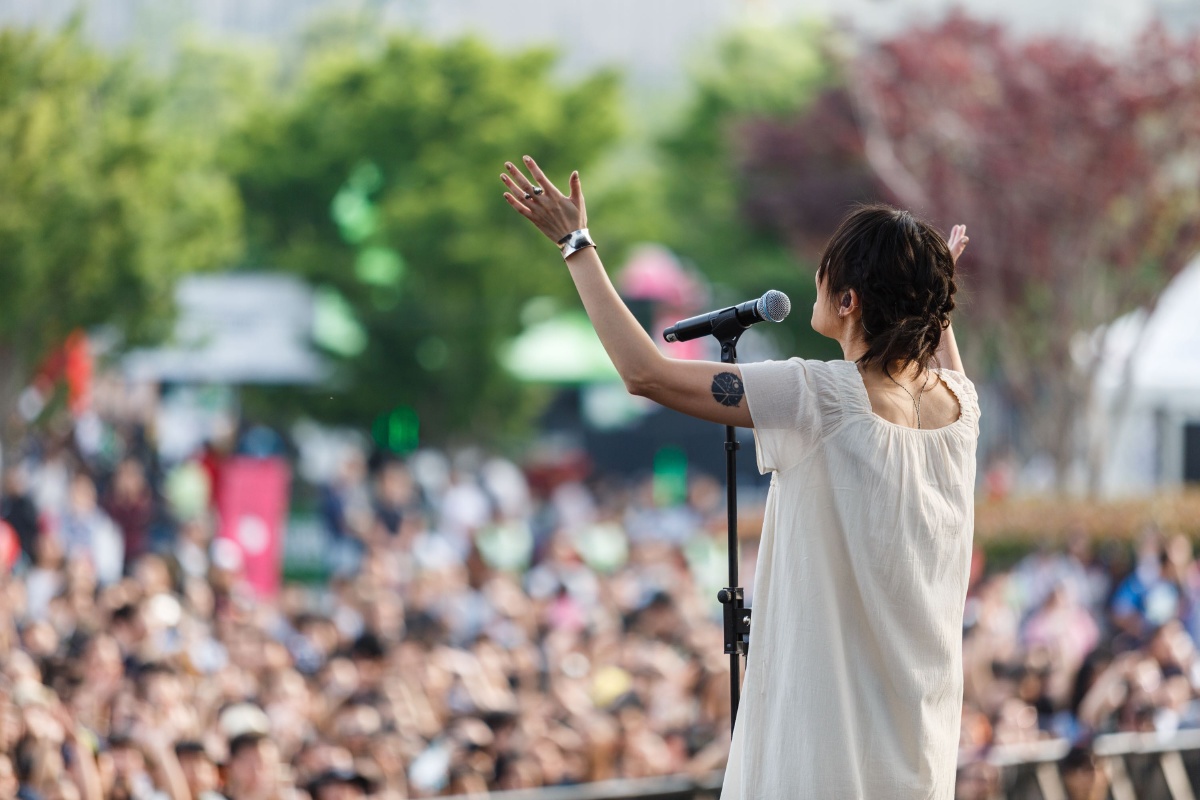 2015上海草莓音乐节-杨乃文 - 人像, 纪实, 佳能, 上海 - 李奔跑 - 图虫摄影网