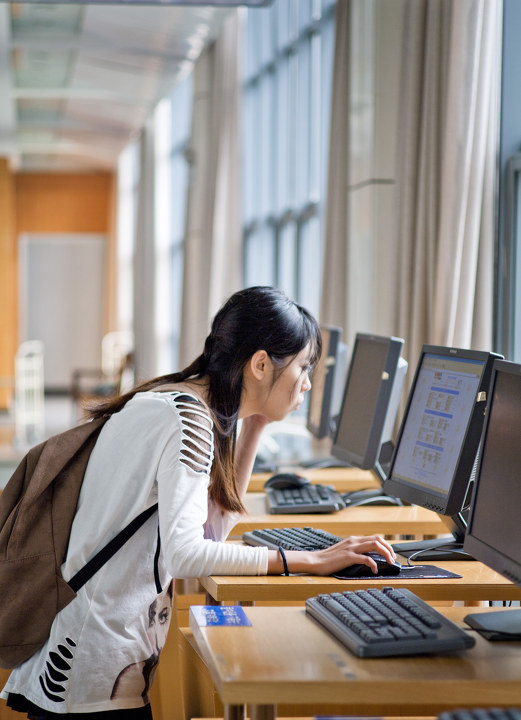 <em>图书馆</em>里的<em>女生</em> - 瓜地一亩2011 - 瓜地一亩201