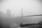 雾锁石门