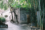 去年到成都办事时，到锦里溜达捏的  PENTAX Super program + SMC PENTAX A50mm F1.4 + Fuji Superia 200 (2)