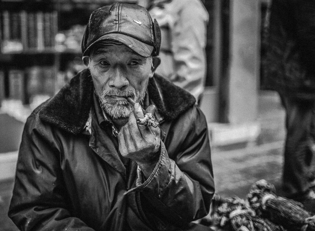 抽烟袋的老人 - 黑白, 人文, 贵州 - 鱼缸里的小川