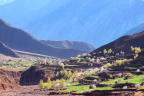某峡谷