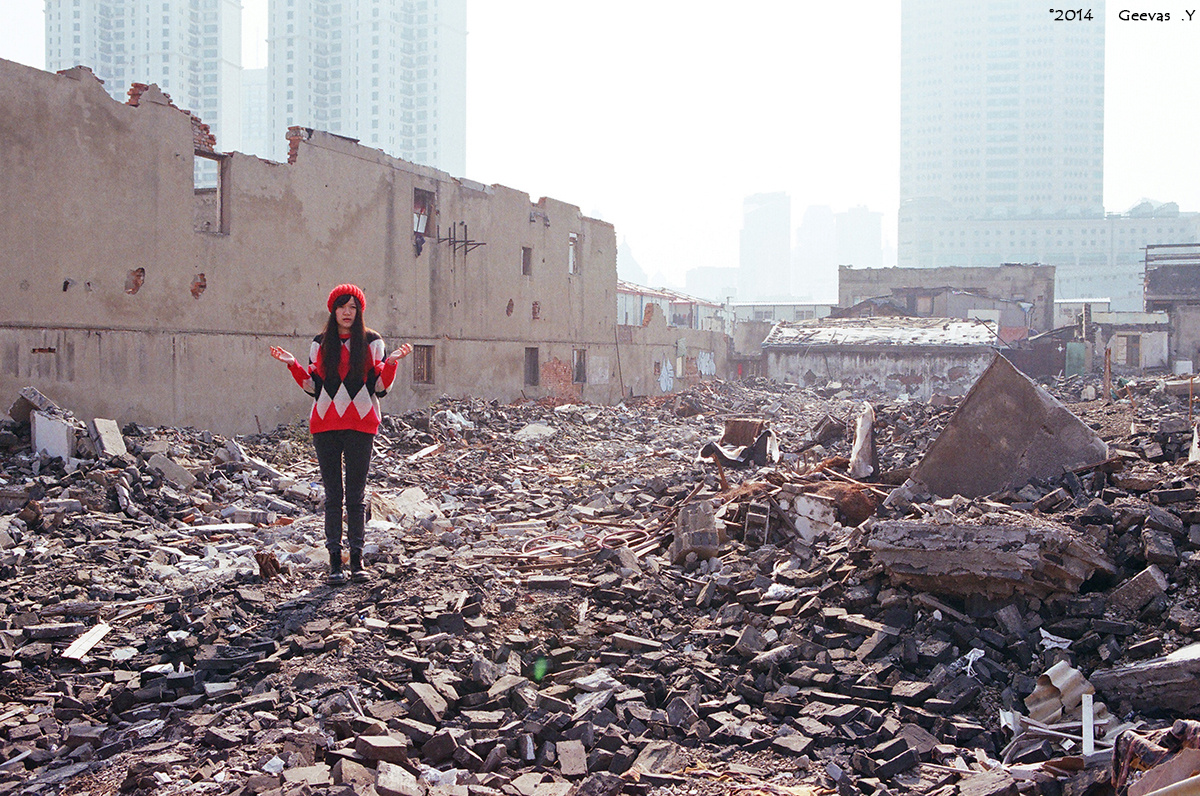 都市<em>废墟少女</em> - 人像, 街头, 胶片, 上海, 城市 - A