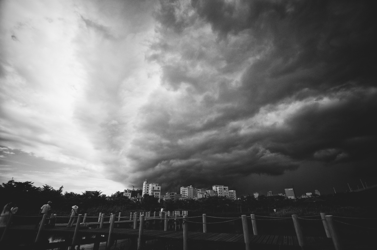 暴风雨来临前的宁静 - 黑白, 尼康 - FatSea_Hw