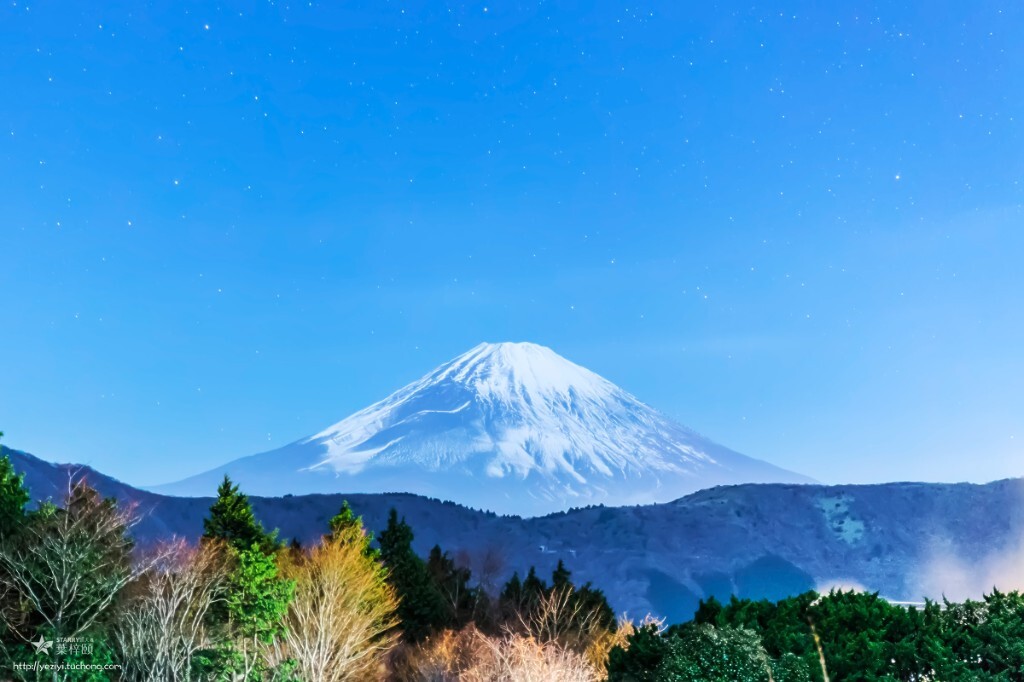 富士山星月夜.摄于2015年12月29日,日本箱根