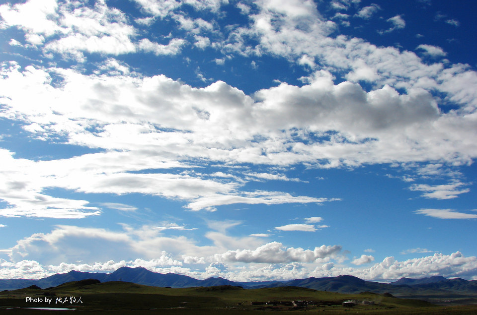 看多变的云尽情挥洒