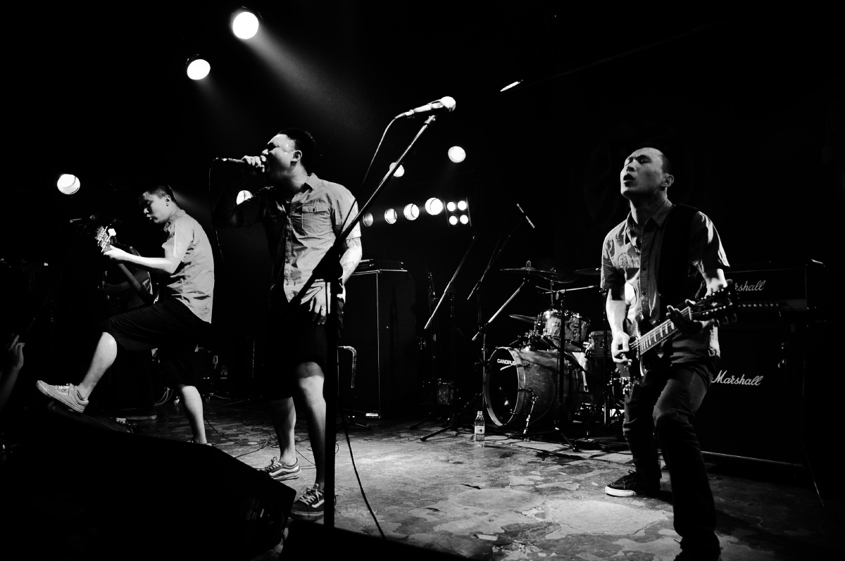 瘢痕体质乐队 - 摇滚舞台摄影, 瘢痕体质乐队, 黑白, 记录 - 杨舒涵-YOUNG - 图虫摄影网