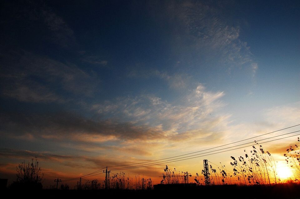 学校的夕阳