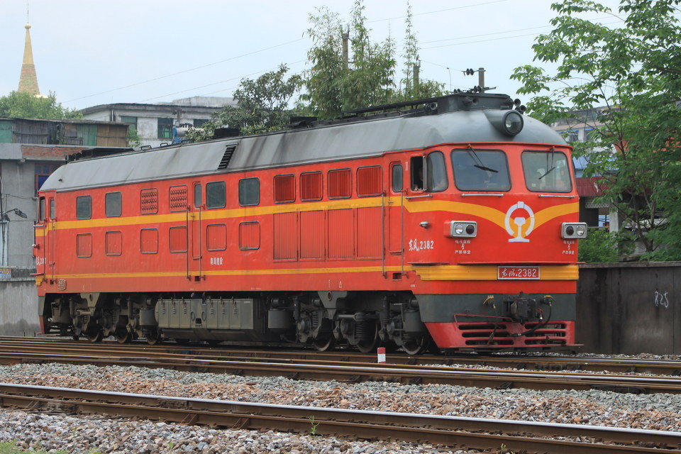 (南局鹰段DF42382)IMG_3969 - 各地的东风4 - 中国的东风4火车头 - lishiyuelsy - 图虫摄影网