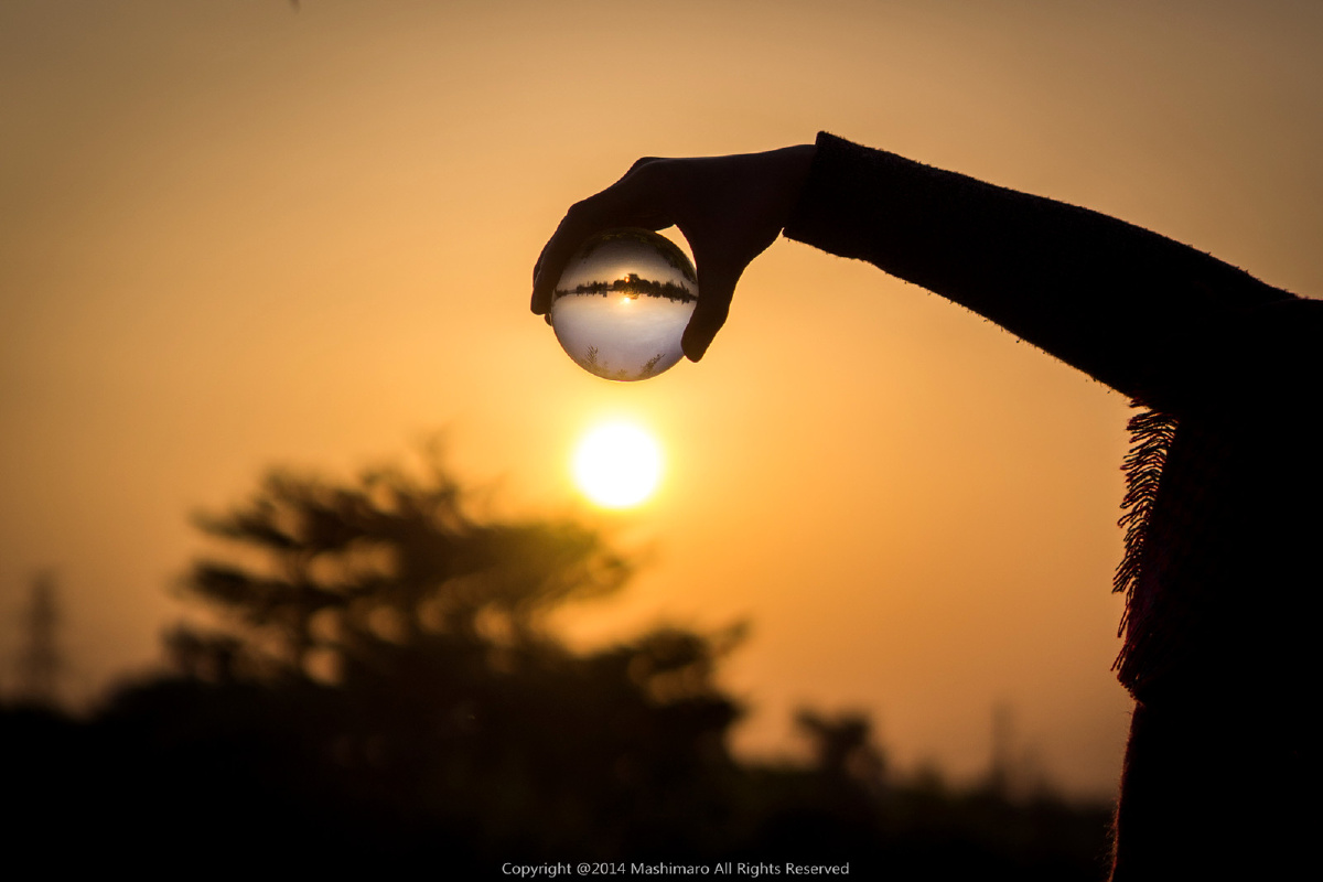 有你的每一天都是魔法 - 人像, 水晶球, 爱情, 女友, 情感, 广州, 50mm, 微单, 创意 - 流氓兔哈哈 - 图虫摄影网