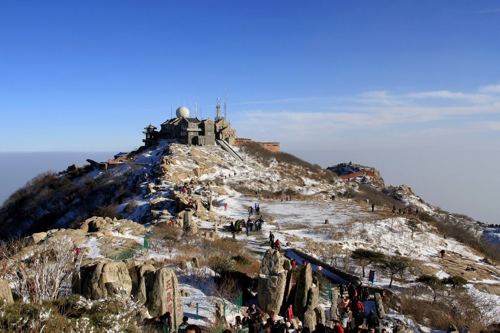 20年春节雪中登泰山 20年春节雪中登泰山 tigerzhao发布于