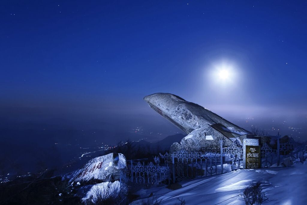 泰山夜景 - 泰山, 风光, 夜景 - 泰山蛐蛐 - 图虫摄影网