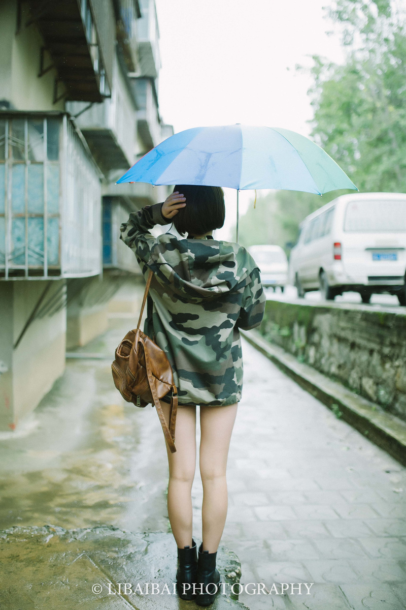 下雨天不如去拍照吧~ - 人像, 色彩, 佳能, 35mm