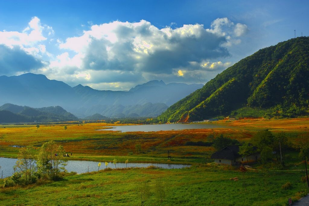 {“近山远水”对联}.