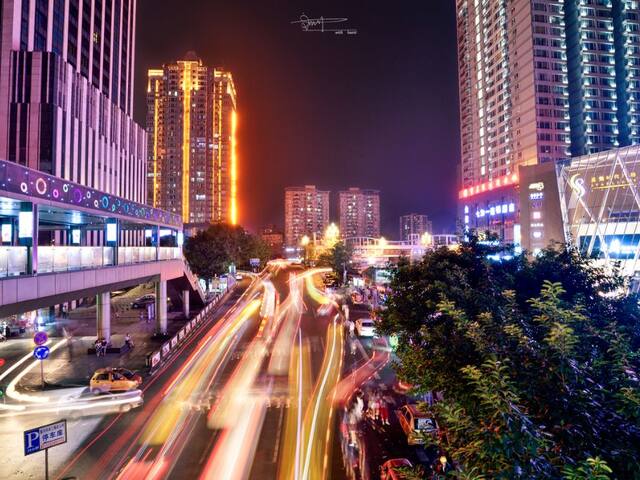 ƺ(d750)