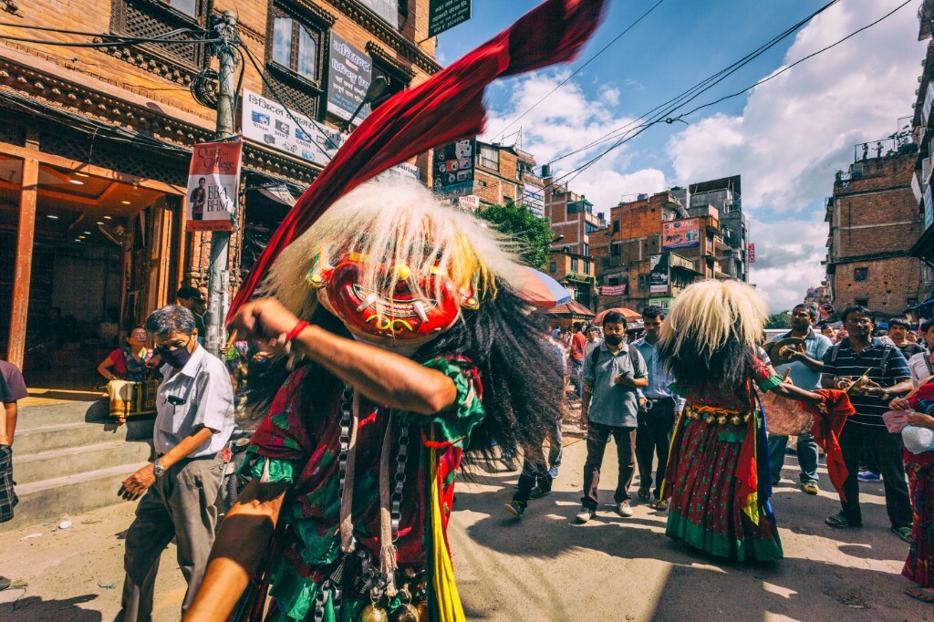 跳大神