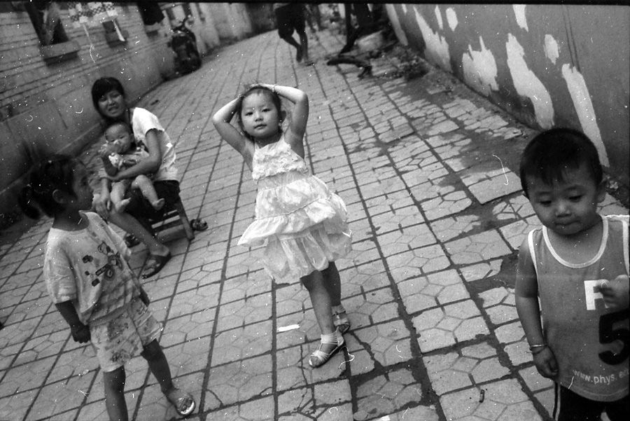 <em>那个女孩有点拽</em> - 梅若梅 - 图虫摄影网