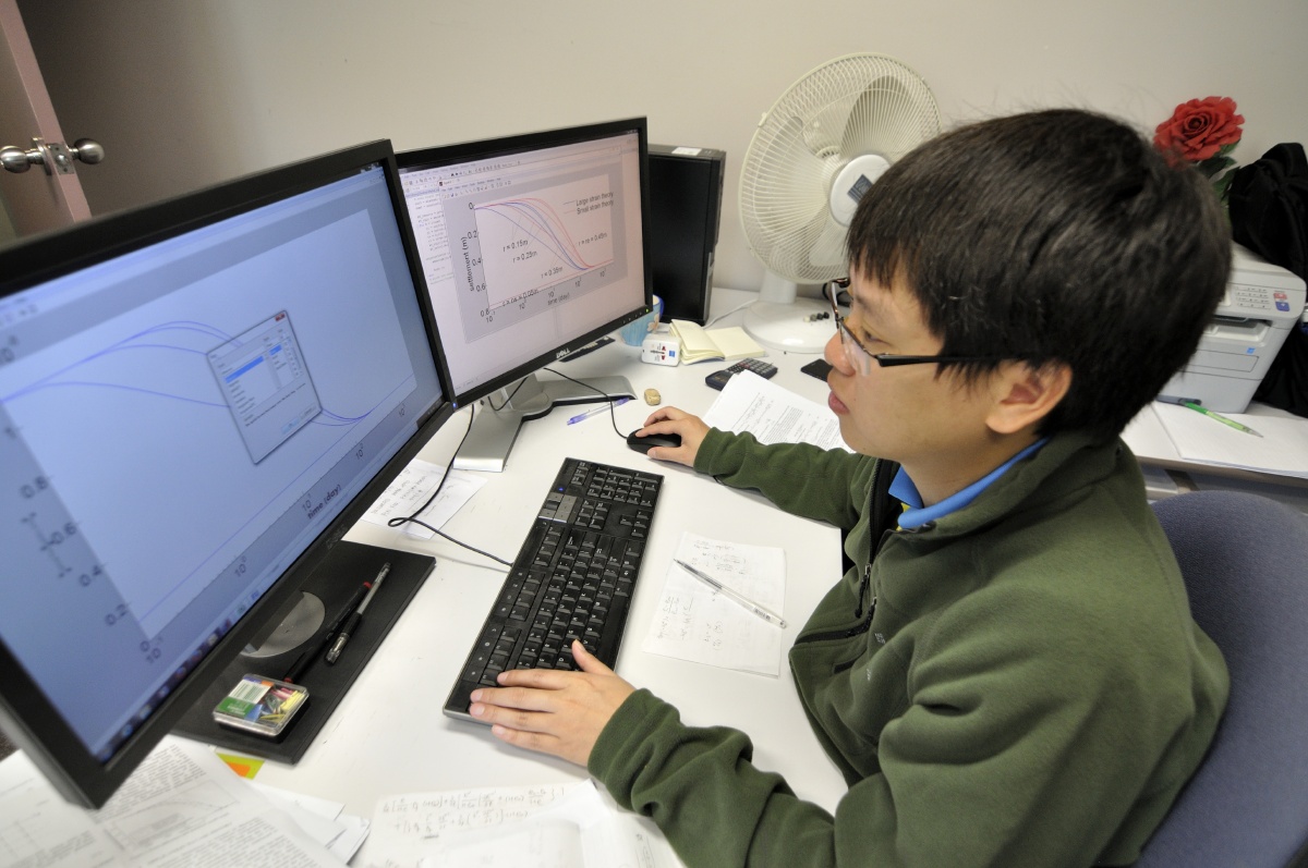 为什么电脑工作人员说我的电脑只能装windows7却不能装xp系统,下图是