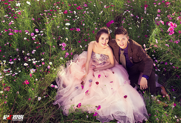 牛角大圩-格桑花 - 合肥婚纱摄影哪家好, 合肥启止婚纱摄影工作室, 50mm, 极简主义, 小清新 - 合肥启止摄影 - 图虫摄影网