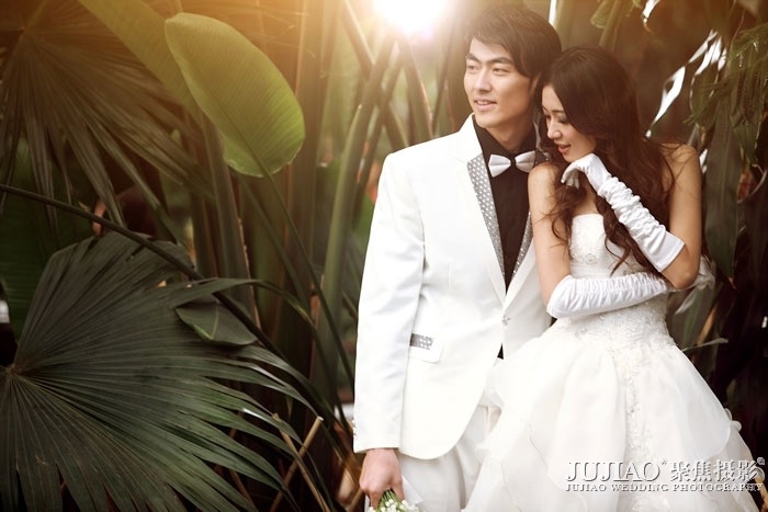 清新自然外景婚纱照--天津聚焦摄影工作室 - 小