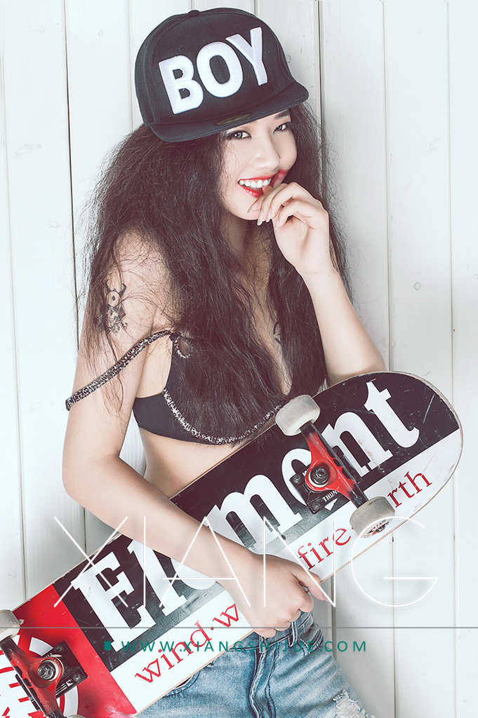 <em>滑板女孩</em> - 黑杜鹃摄影作品, 人像, 美女, 小清新