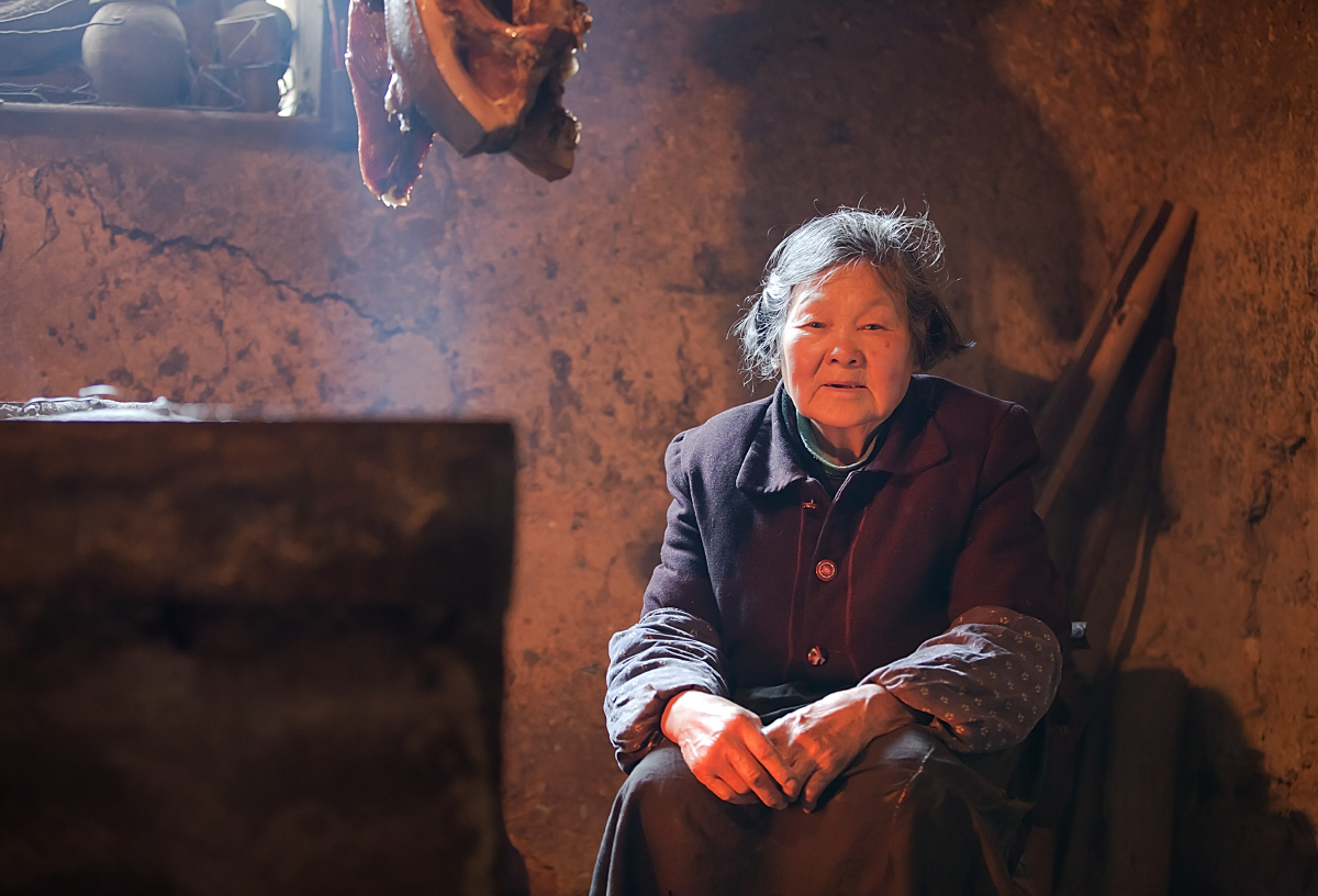 慈祥母亲 - 人文, 纪实, 佳能 - 慈祥母亲 - 爱喝白