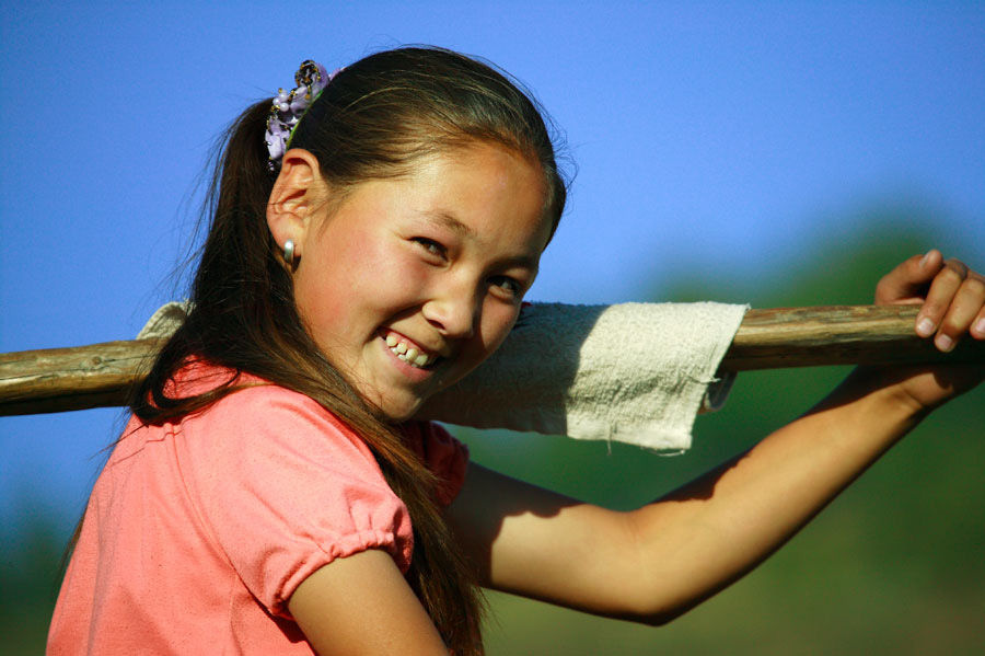 蒙古小女孩 - simayuan