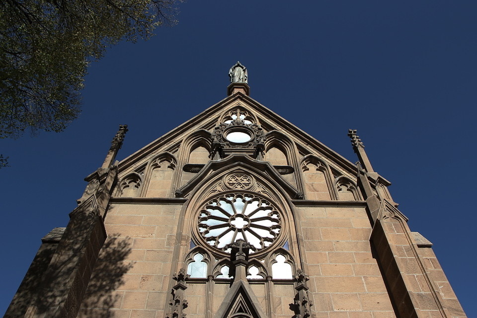 The Loretto Chapel - 教堂, Naples, fl - 莫名其妙