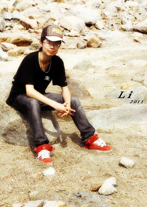 军工厂标为人物的图博 - 军工厂