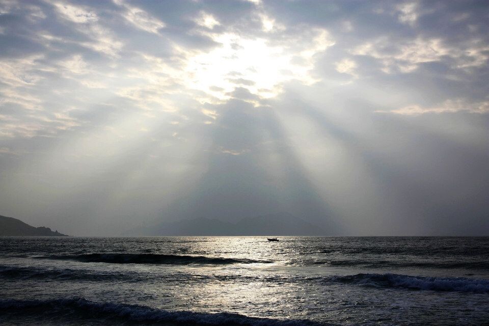 丁达尔 