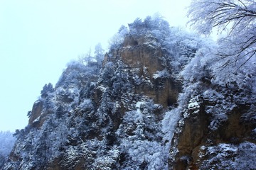 雪景崆峒山